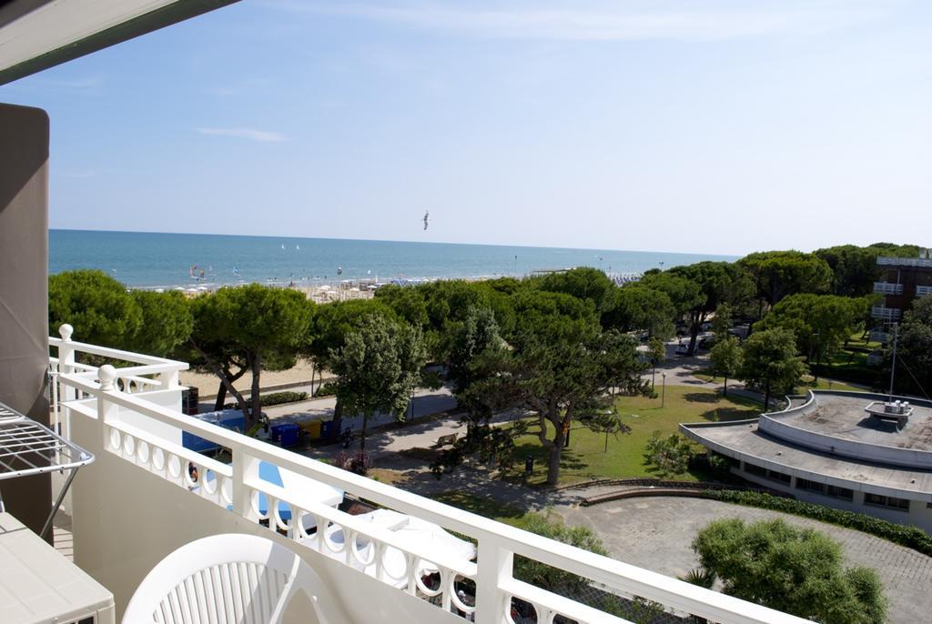 Hotel Miramare Lignano Sabbiadoro Exterior foto