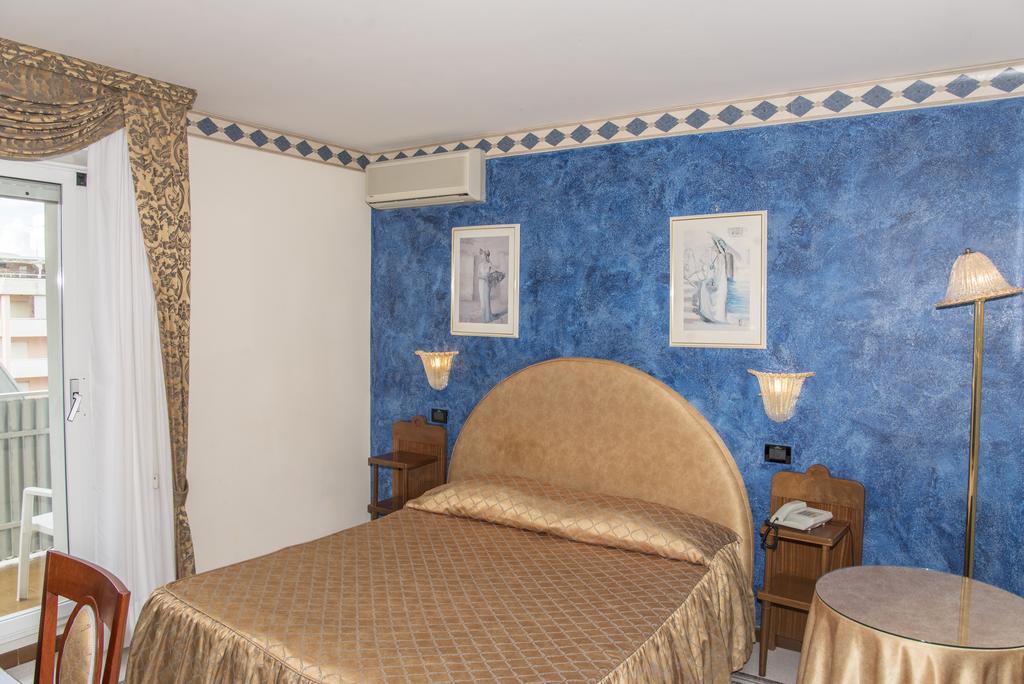 Hotel Miramare Lignano Sabbiadoro Exterior foto