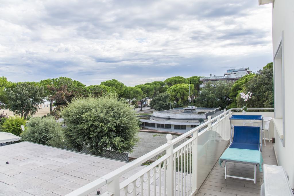 Hotel Miramare Lignano Sabbiadoro Exterior foto