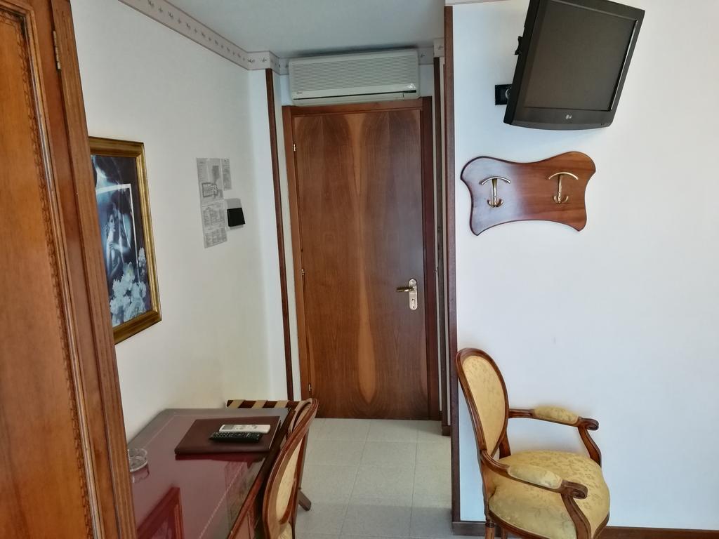 Hotel Miramare Lignano Sabbiadoro Exterior foto